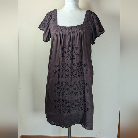 Mossimo Supply Co. Dresses & Skirts - 🌸 Boho Chic Mossimo Cotton Dress  with Intricate Embroidery🌸 (Size Large)